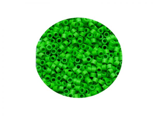 Toho Treasure 11-0, 1.8mm, TT-11- 47F, 3g, Opaque Mint Green, ca.400 Perlen