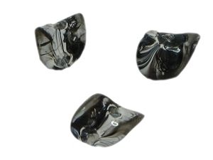 Glasperle nugget marmoriert ca. 9x6mm, schwarz/weiß